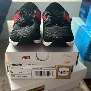 Minnie Mouse kids new balance